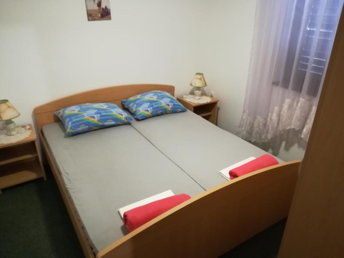 Apartman Borosa Vir Exterior foto